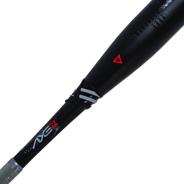 Axe Fury Bravo USSSA Slowpitch Bat Endloaded Axe Handle — Axe Handle knob detail view