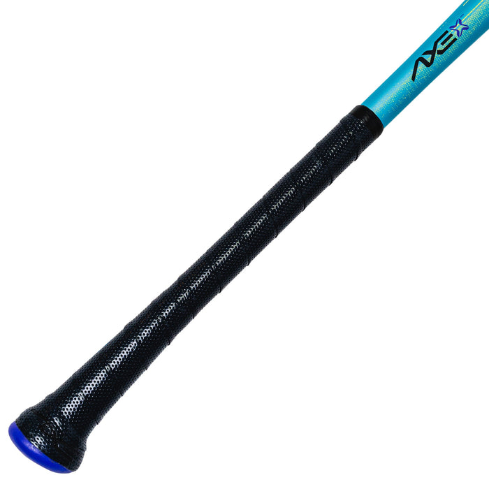 Axe Disturbance USA Slowpitch Bat Balanced Flared Handle — grip detail