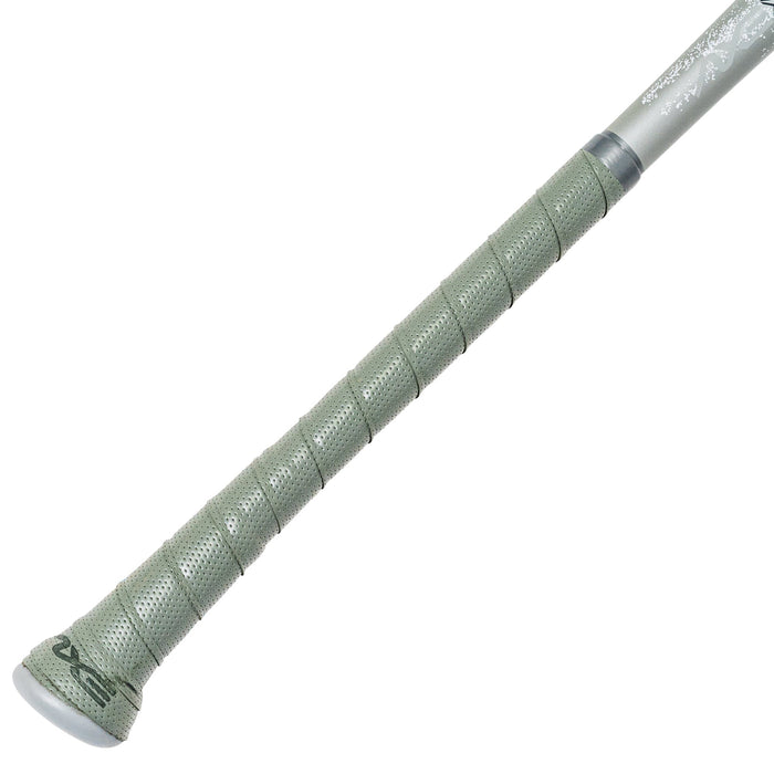 Axe Fury Bravo USSSA Slowpitch Bat Balanced Flared Handle — grip detail
