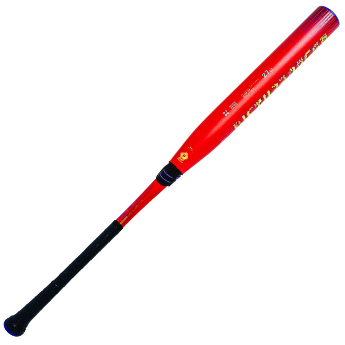 Axe Disturbance SSUSA Slowpitch Bat Kyle Pearson Signature — Flared Axe Handle knob detail