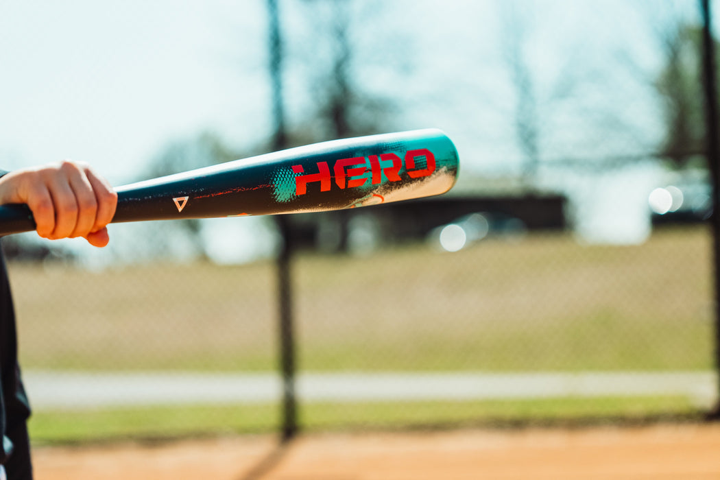 Axe Hero USA Baseball Bat | -12 | Axe Handle |